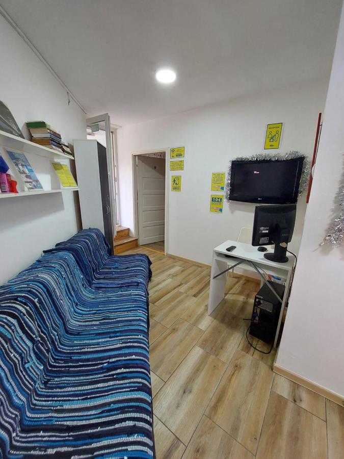 Hostel Inn Downtown Belgrado Esterno foto