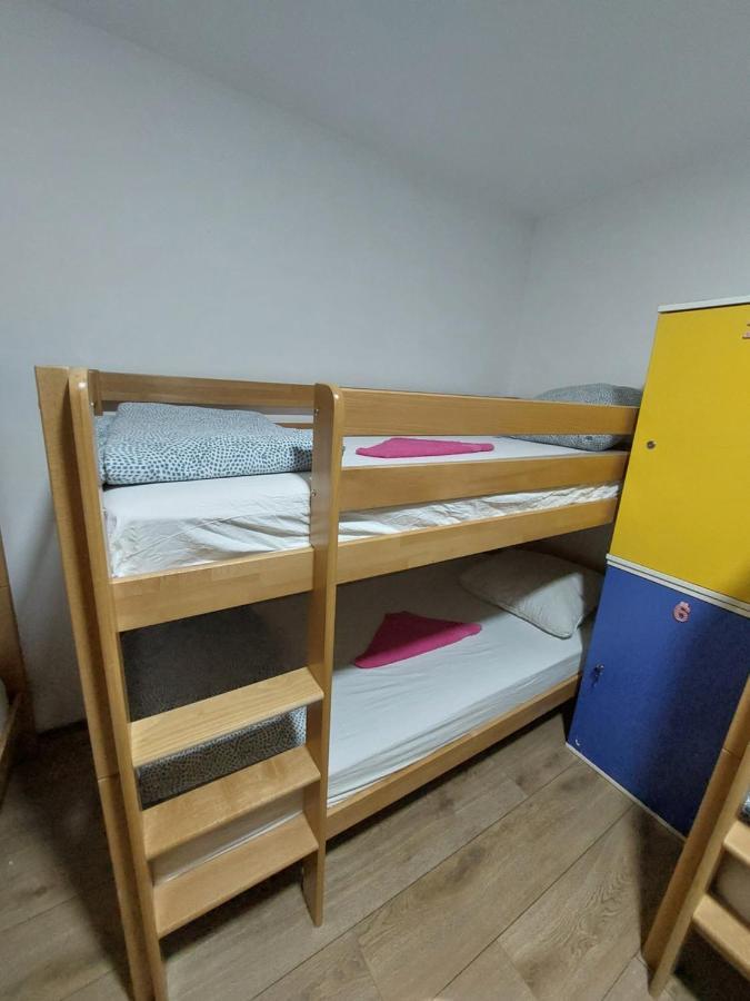 Hostel Inn Downtown Belgrado Esterno foto