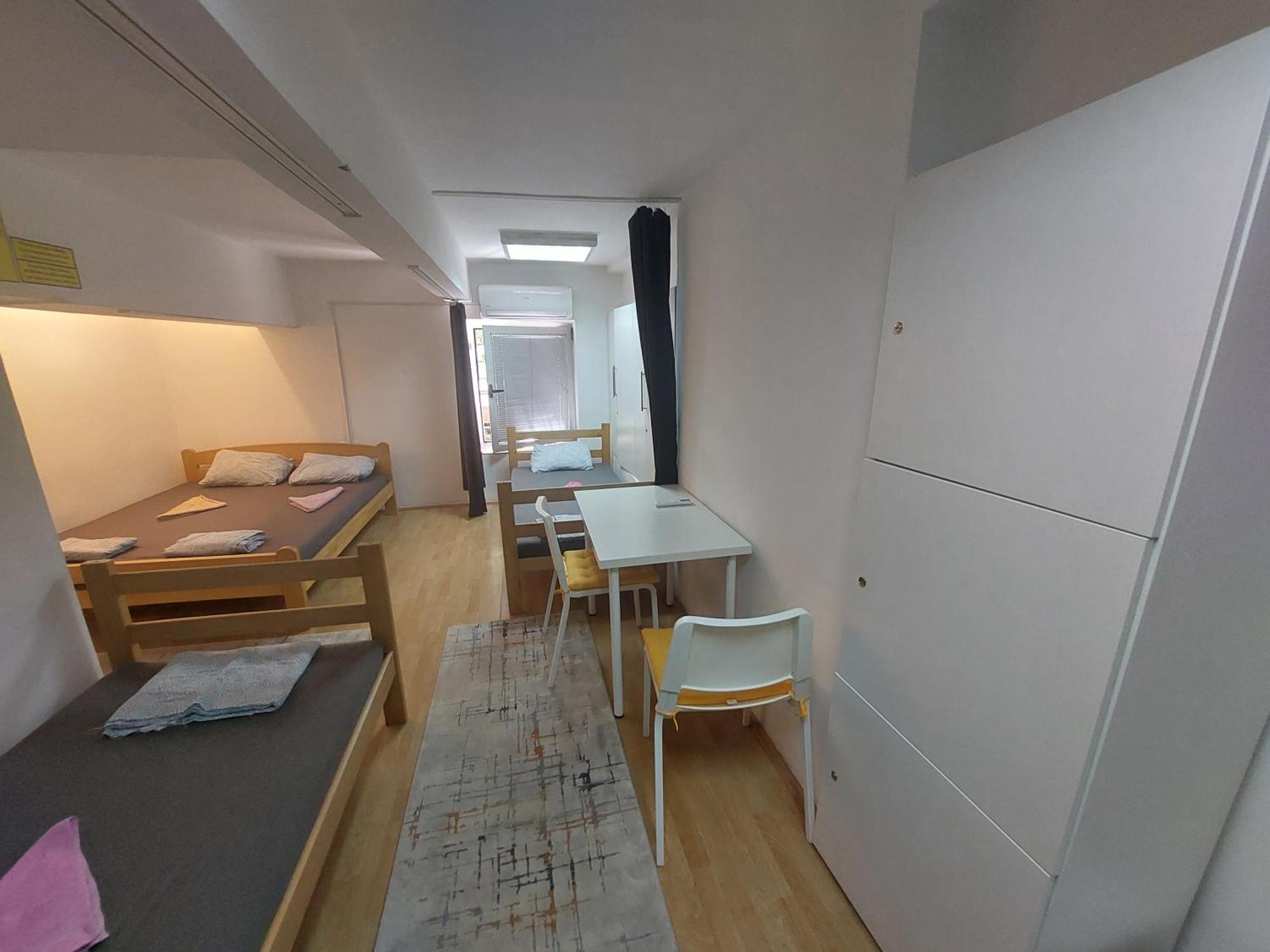 Hostel Inn Downtown Belgrado Esterno foto